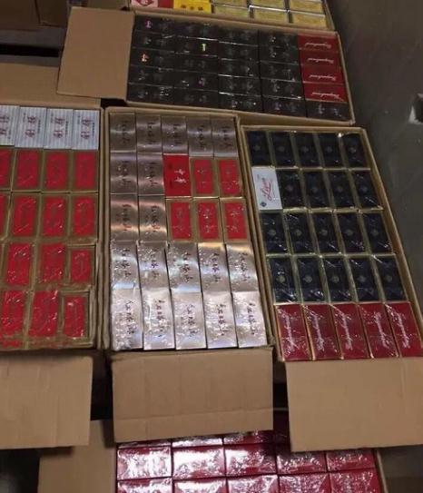 <b>正品烟草批发官网-正品烟草批发货到付款-全国烟草批发货源网</b>