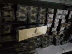 <b>外烟微信代理一手货源，最齐全的香烟代购平台，外烟免税进口厂家一件代发</b>